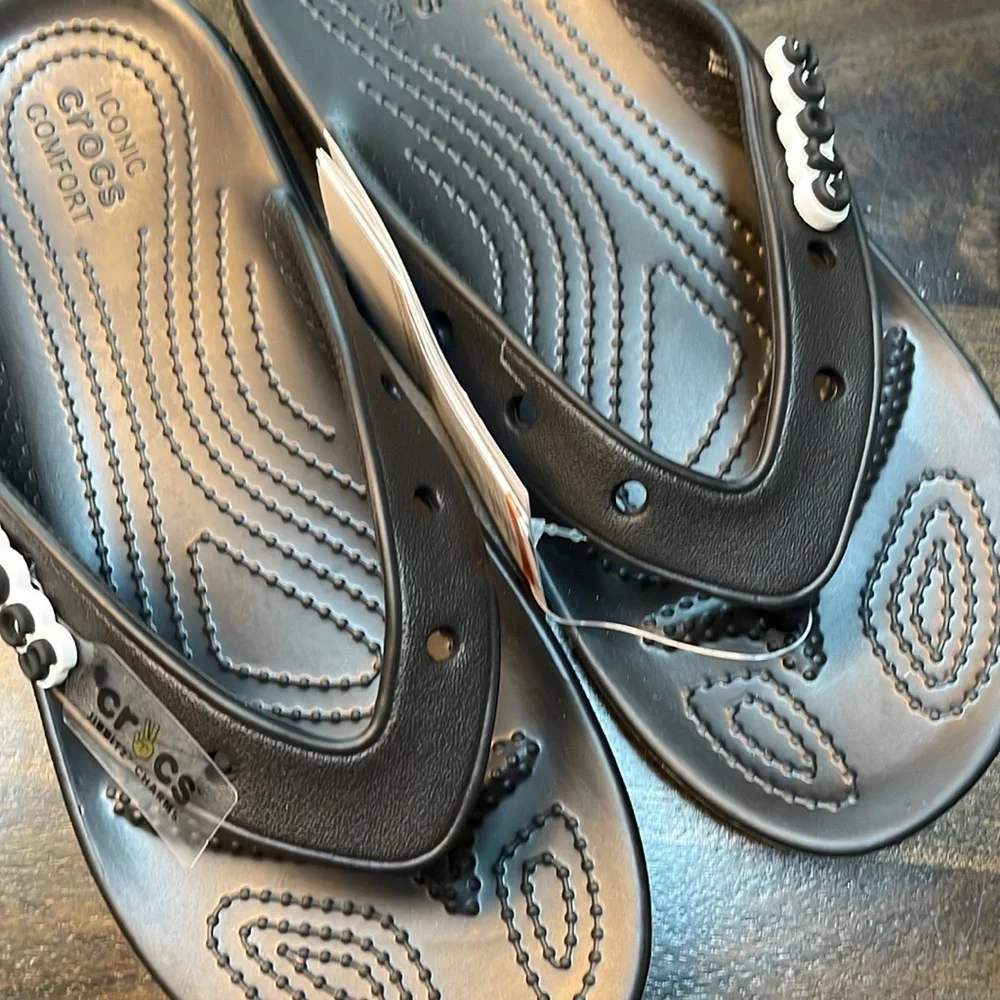Crocs classic flip flops - Picture 3 of 5